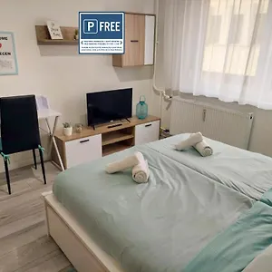 https://aweshome-city-apartment.hotels-hajduszoboszlo-hungary.com