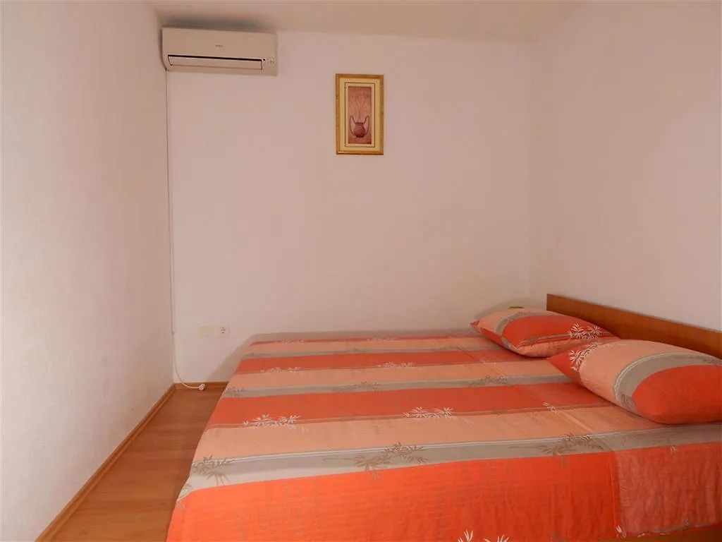 Apartments Marija Pag Town