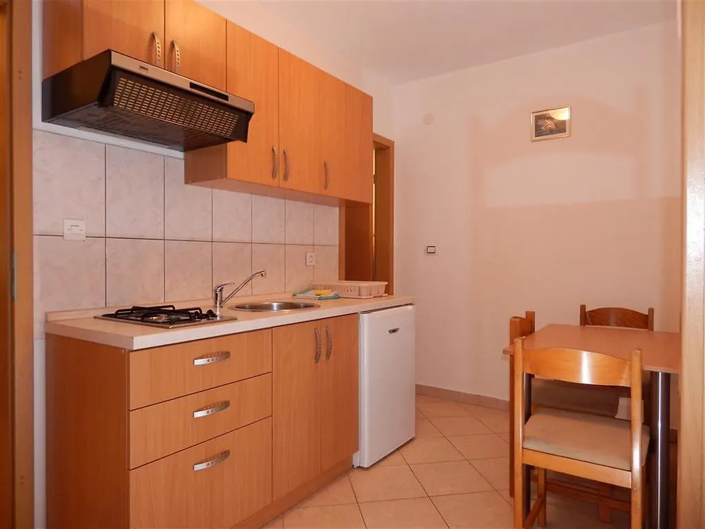 Apartments Marija Pag Town 0*,